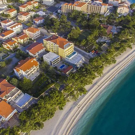 Luxury Seafront Morska With Pool, Jacuzzi And Sauna At The Beach In Center Of *
