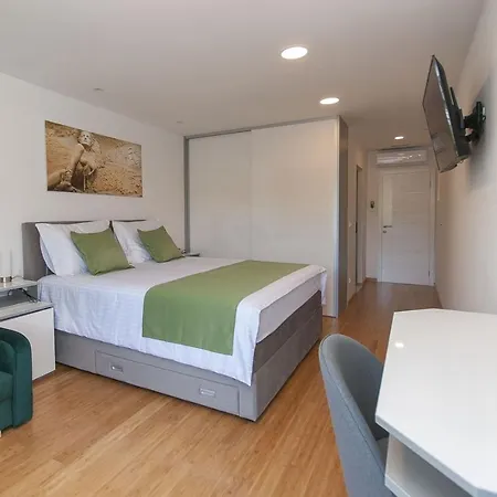 Luxury Seafront Morska With Pool, Jacuzzi And Sauna At The Beach In Center Of * Башка-Вода